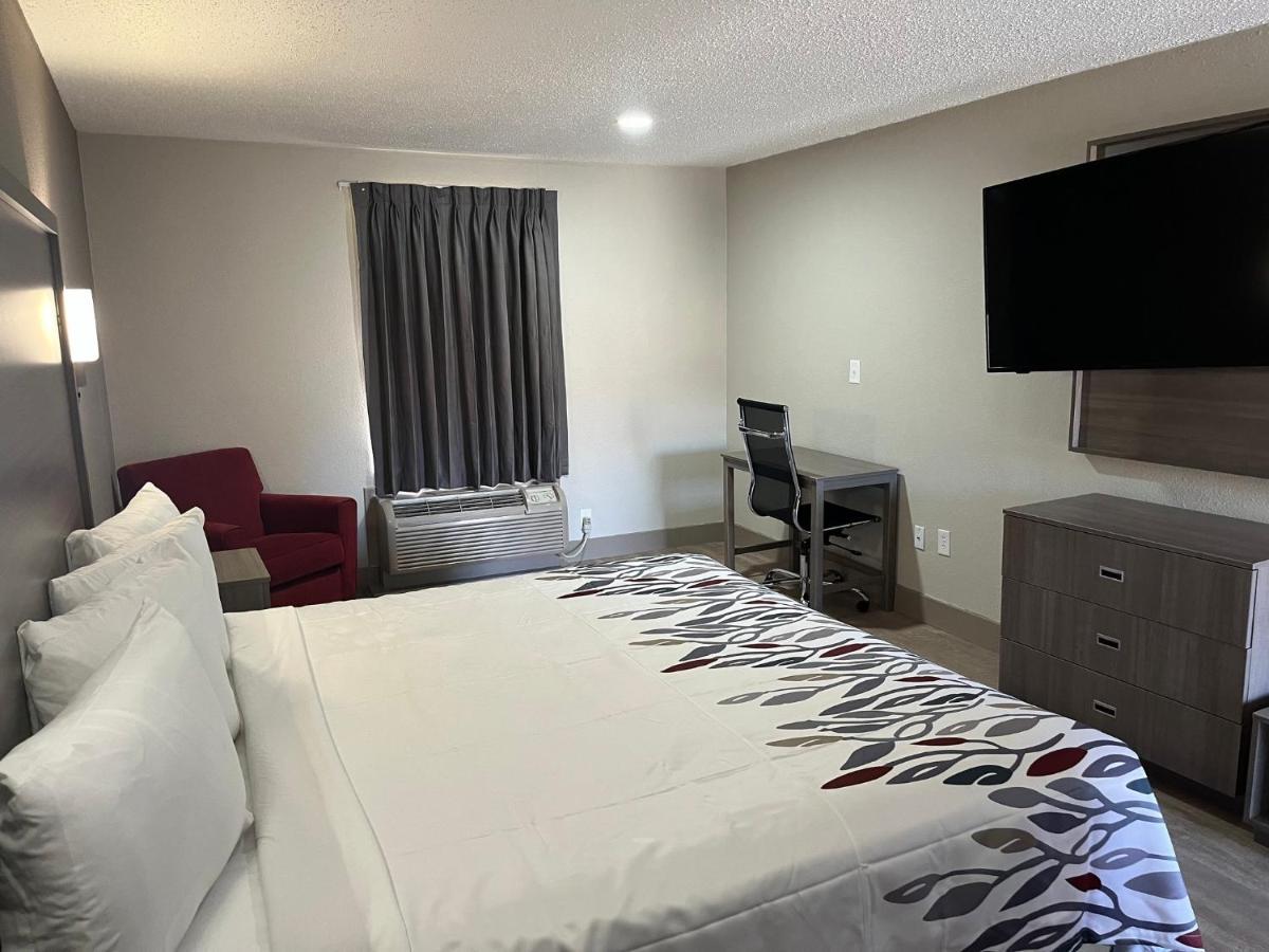 Red Roof Inn & Suites Νιούπορτ Νιουζ Εξωτερικό φωτογραφία