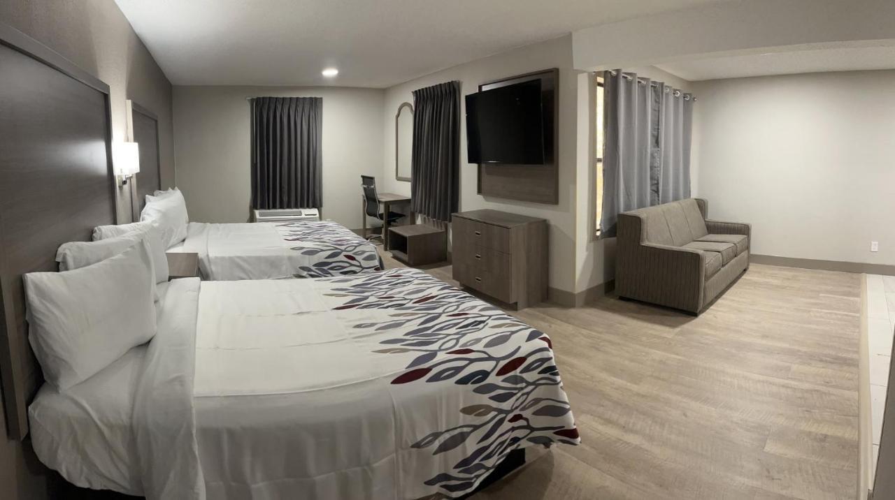 Red Roof Inn & Suites Νιούπορτ Νιουζ Εξωτερικό φωτογραφία