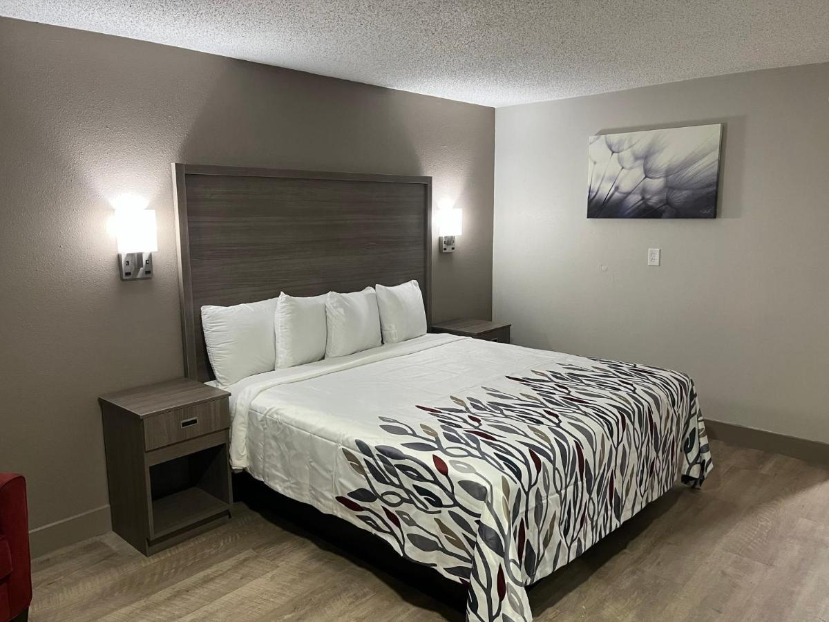Red Roof Inn & Suites Νιούπορτ Νιουζ Εξωτερικό φωτογραφία