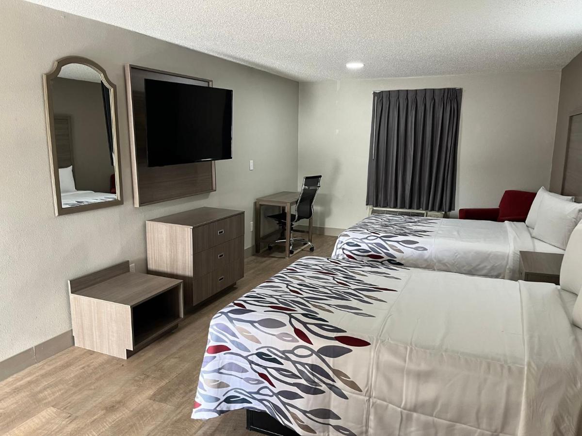 Red Roof Inn & Suites Νιούπορτ Νιουζ Εξωτερικό φωτογραφία