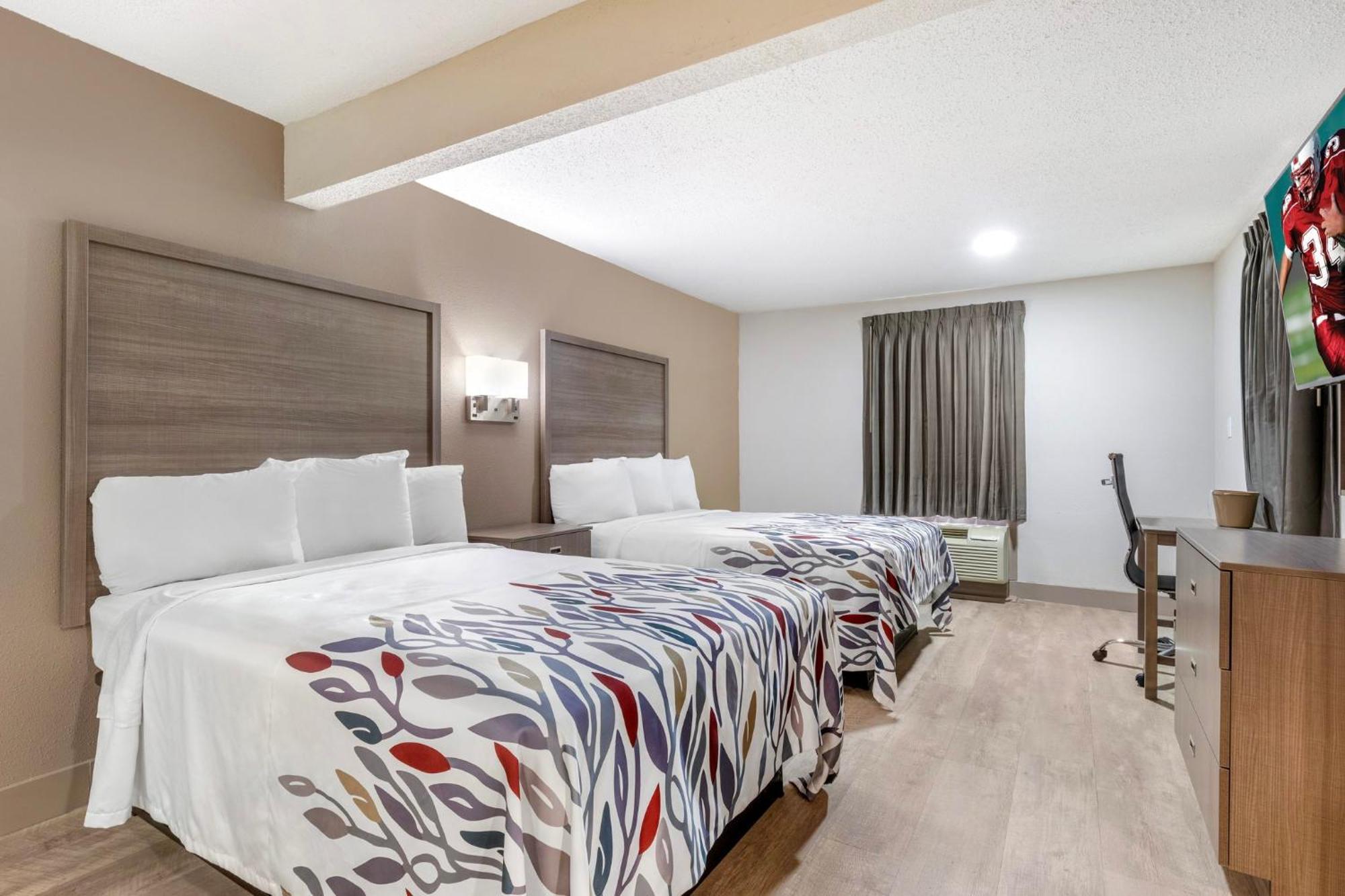 Red Roof Inn & Suites Νιούπορτ Νιουζ Εξωτερικό φωτογραφία