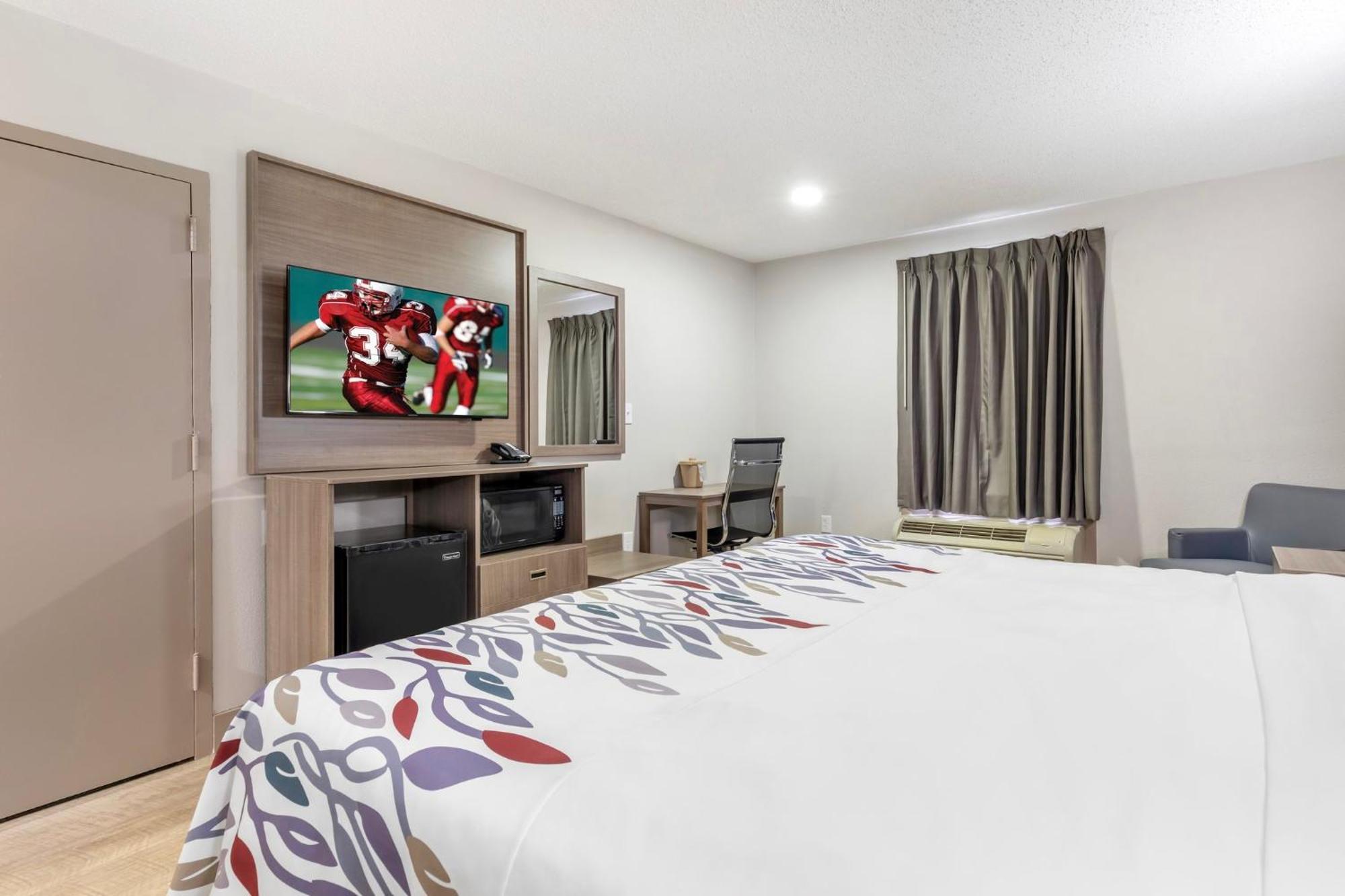 Red Roof Inn & Suites Νιούπορτ Νιουζ Εξωτερικό φωτογραφία